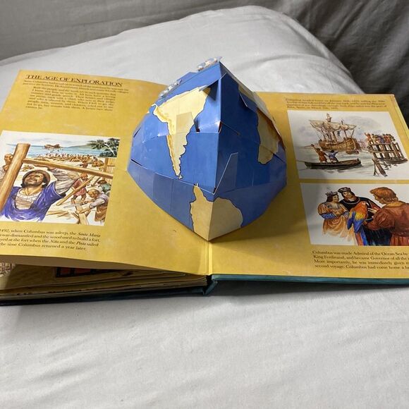The Voyage of Columbus In His Own Words Pop Up Book Sears, Roebuck 1st Ed 1991 - Picture 5 of 6